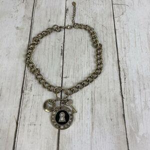 Vtg Guess Chain Gold Tone Necklace Rhinestone Lock & Key Charms